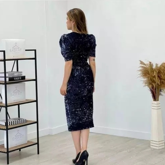 Women's Velvet V Neck Dress - Picture 3 of 7